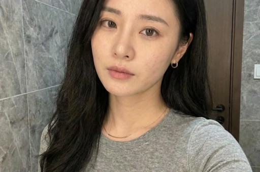 “东北雨姐”卖假货被罚165万从亲民网红到卖假毒粉信任崩塌