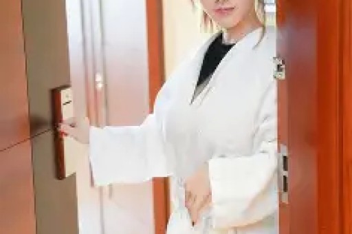 网红董宇辉卖假货求神保佑